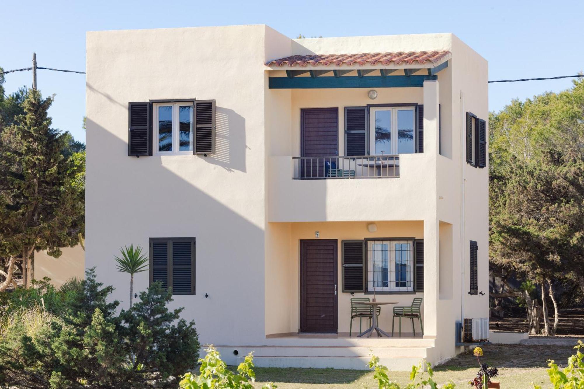 Apartamentos Verde Mar Es Pujols Exterior photo