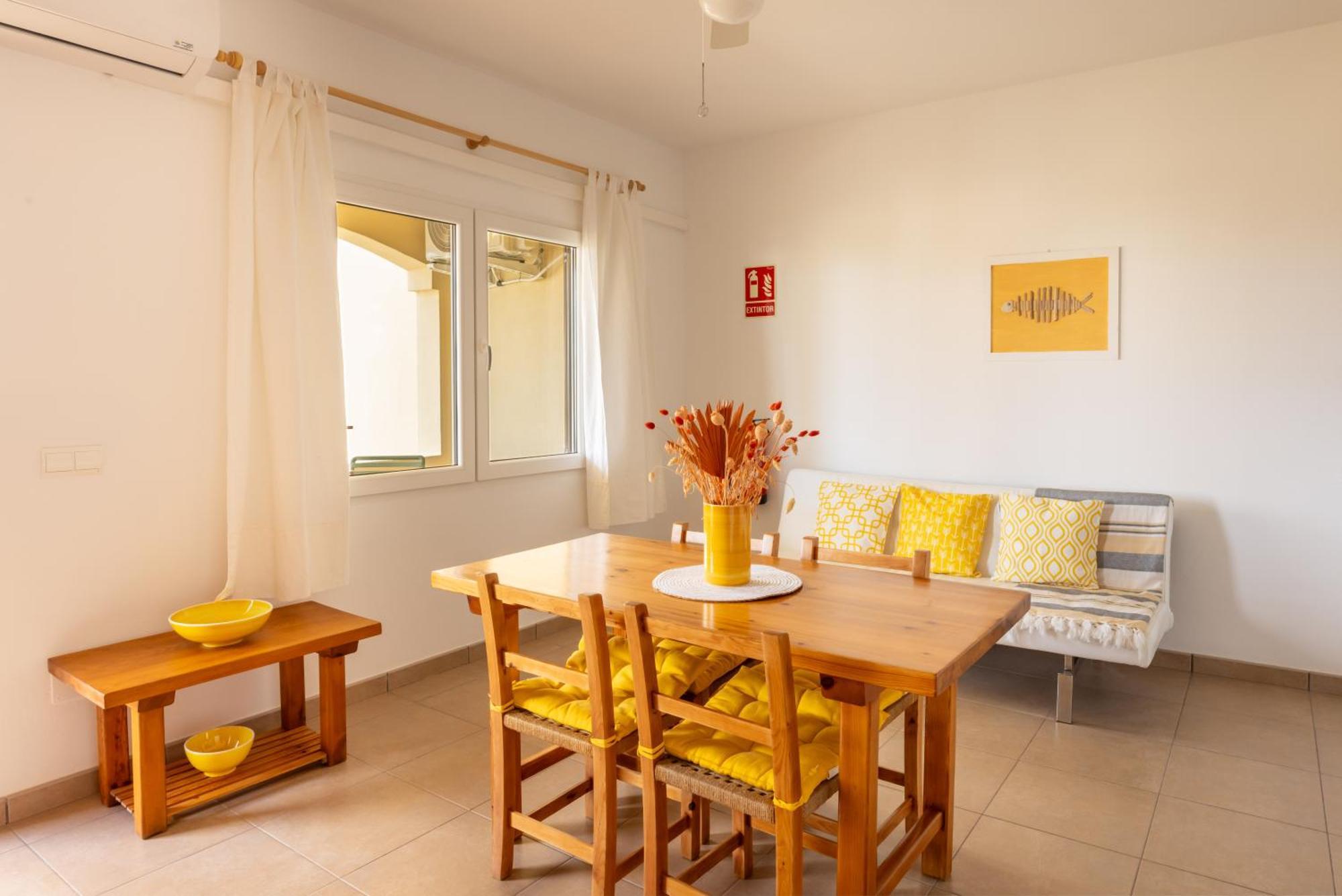 Apartamentos Verde Mar Es Pujols Exterior photo